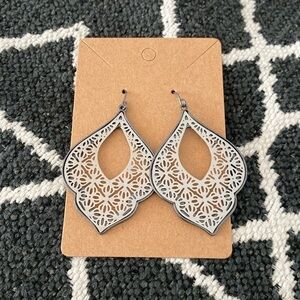 Diamond shaped pendant silver metal earrings